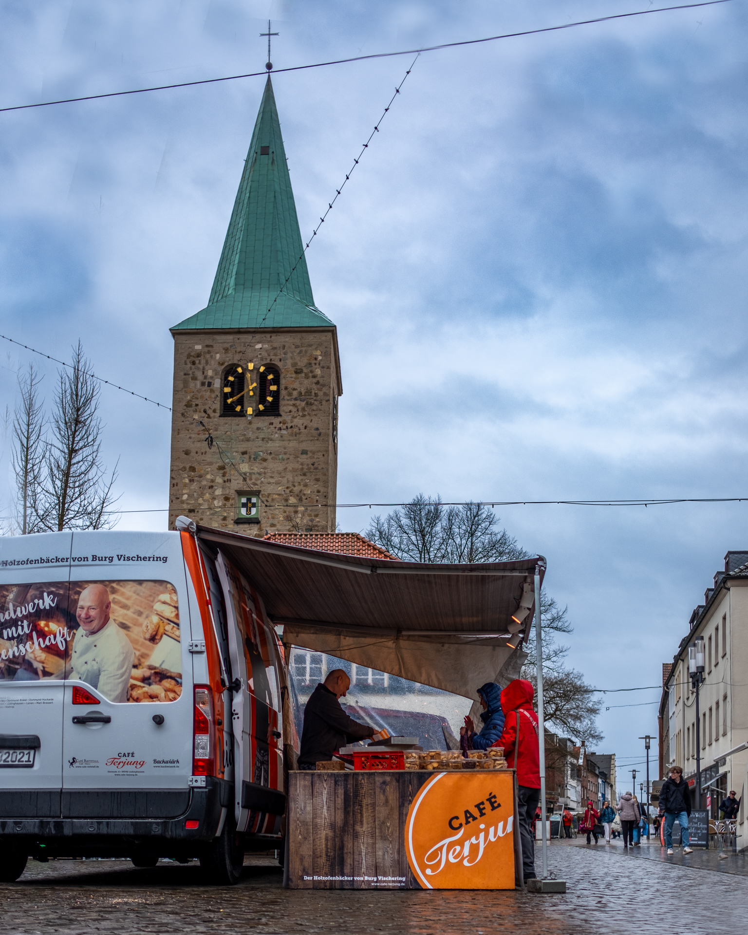 Bild 56955 | Dorsten, Markt bei Regen